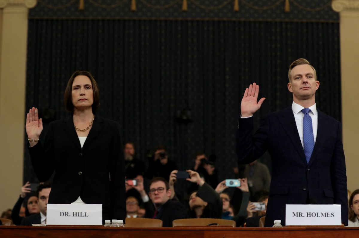 Fiona Hill y David Holmes.