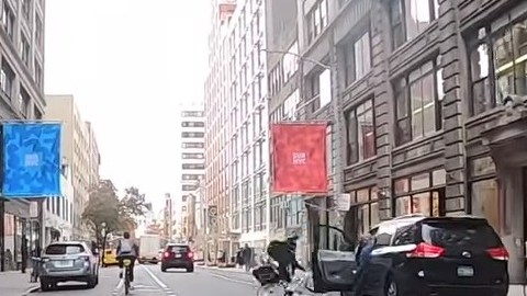 El momento exacto del golpe y la caída