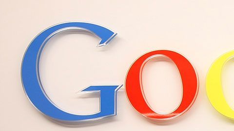 El hombre hasta usó colores similares a las del famoso buscador de internet.