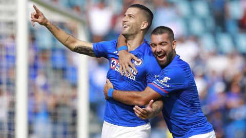 Ante el rotundo fracaso de Cruz Azul en la actual temporada la limpieza ya ha empezado.