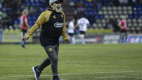 Maradona y Dorados de Sinaloa estrenan serie en Netflix.