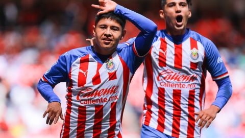 Las Chivas dieron su mejor partido del torneo pero es muy tarde porque no tienen posibilidades de llegar a la Liguilla.