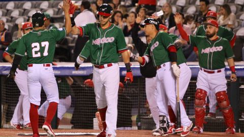 La selección mexicana de béisbol venció el domingo a Estados Unidos y se acerca a los Juegos Olímpicos.