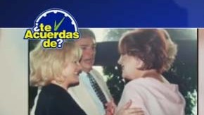 Anel Noreña  reaccionó a una foto en la que aparece junto a Sara Salazar y José José.