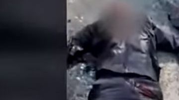 Los cuerpos quedaron descabezados.