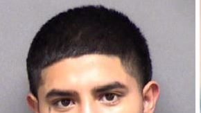 Gabriel Matthew Montoya fue arrestado (izq).