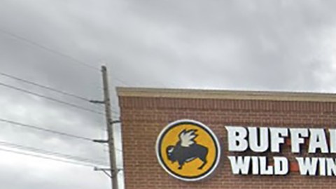 El restaurante de Buffalo Wild Wings de Naperville.