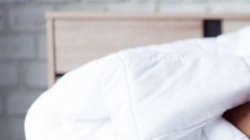 El invierno es un buen momento para acurrucarse entre las sábanas.