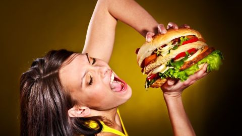 No siempre contamos con el tiempo de preparar nuestros alimentos, para los días en que la prisa te gane ni te quedes sin probar estás opciones de platillos veganos que ofrecen las principales cadenas de fast food