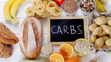 Los carbohidratos saludables se encuentran de forma natural en frutas, verduras, granos, semillas y legumbres.