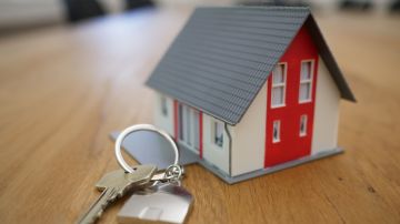 Comprar una vivienda puede tornarse en una verdadera complicación en algunos casos.