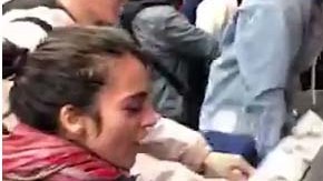 Blancos también participaron de la manifestación contra el abuso policial.