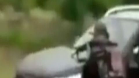 Los Viagras sitian población en Michoacán.