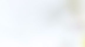 El mate verdadero se prepara únicamente con la yerba mate y agua caliente. No se le debe de agregar ningún endulcorante o miel.