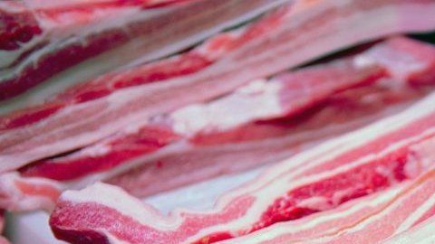 El precio actual de la carne es uno de los motivos del crecimiento del costo de los alimentos.
