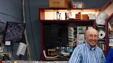 Karen y Barry llevaban un negocio pornográfico que llamaban Circus of Books.