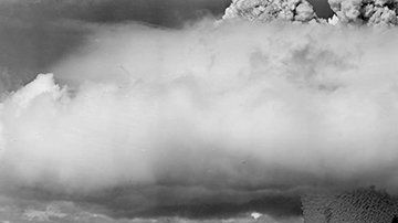 EEUU realizó una prueba nuclear en el atolón de Bikini el 25 de julio de 1946.