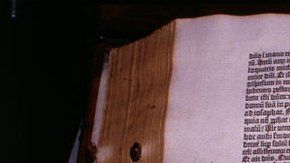 La imprenta y la Biblia de Gutenberg de la década de 1450 marcó un antes y un después en el acceso a la información.