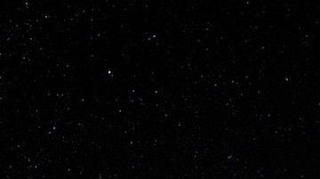 La impresión de este artista muestra el planeta K2-18b, es la estrella anfitriona y un planeta acompañante en este sistema.