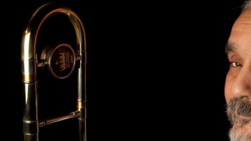 Willie Colón./ (AP Photo/Gregory Bull)