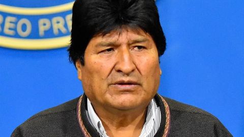 En Bolivia hay una orden de aprehensión en contra del expresidente Morales.