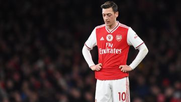 CCTV canceló la transmisión del duelo del Arsenal luego de las declaraciones de Mesut Özil.