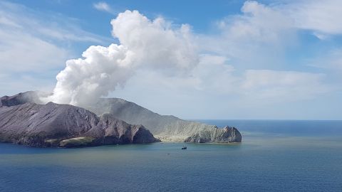 El volcán Whakaari.