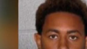 Dihlon Lee Davis, de 23 años, recibió una sentencia de 17 años.