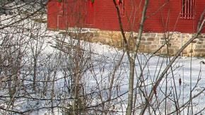 alley-christmas-snow_1200x480-national-park-service