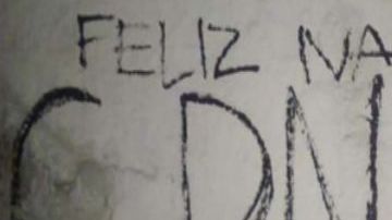 Cártel del Noreste ataca a policías municipales, quema autos y deja pintas como regalo navideño