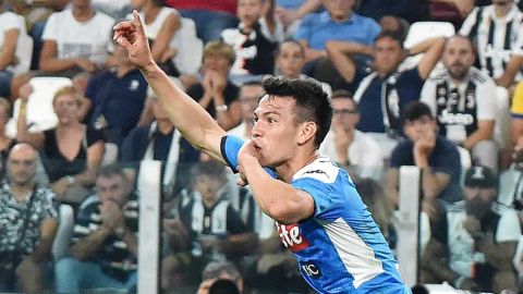 Hirving Lozano le dedicó emotivo mensaje a su ex DT.