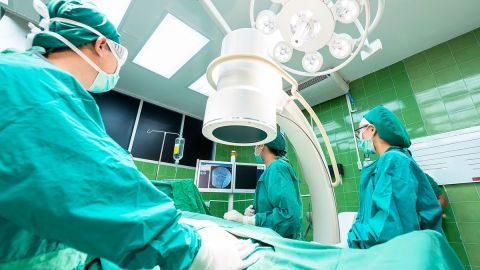 Después de ocho años de haberse realizado la cirugía, la mujer por fin tendrá una compensación.