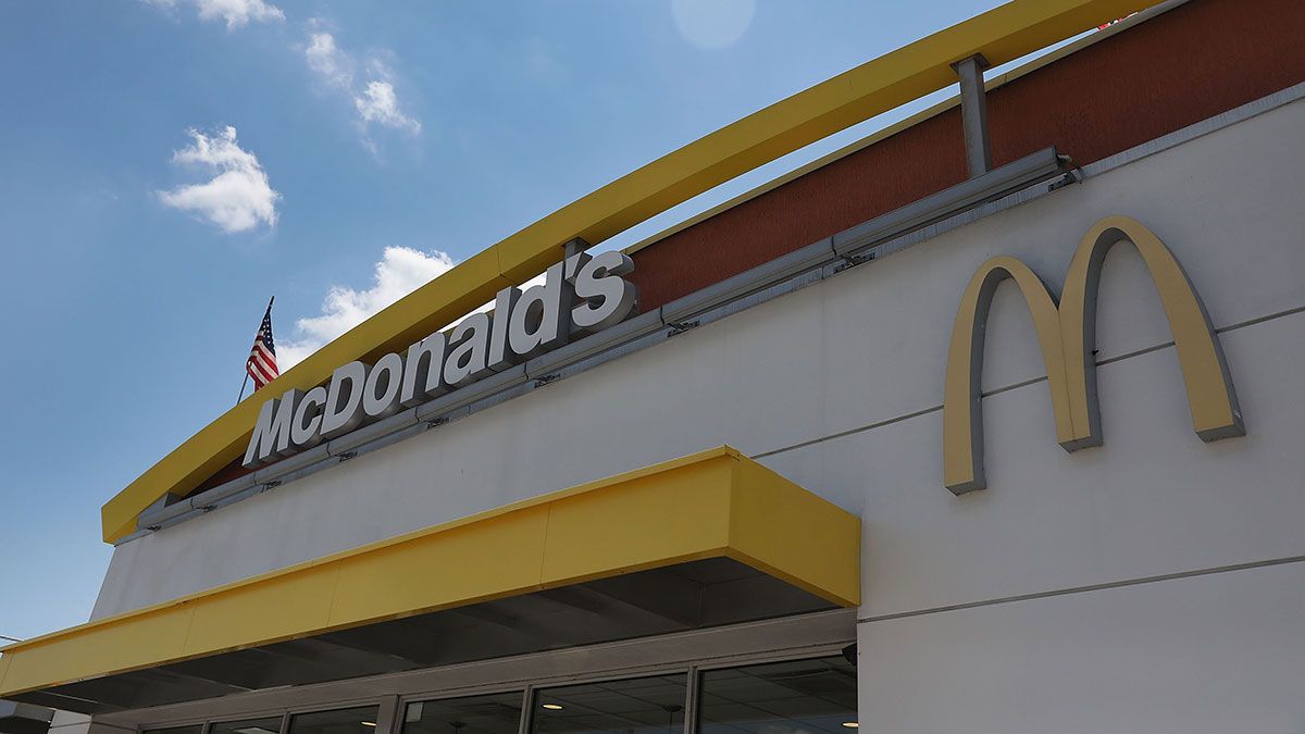 Cuanto Gana Un Trabajador De Mcdonalds