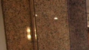 Gennaro Bizzarro tiene 44 años