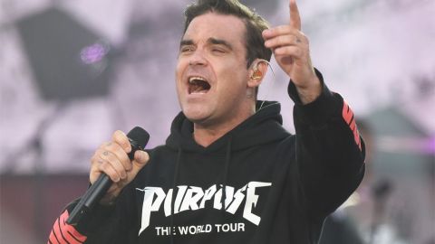 Robbie Williams.