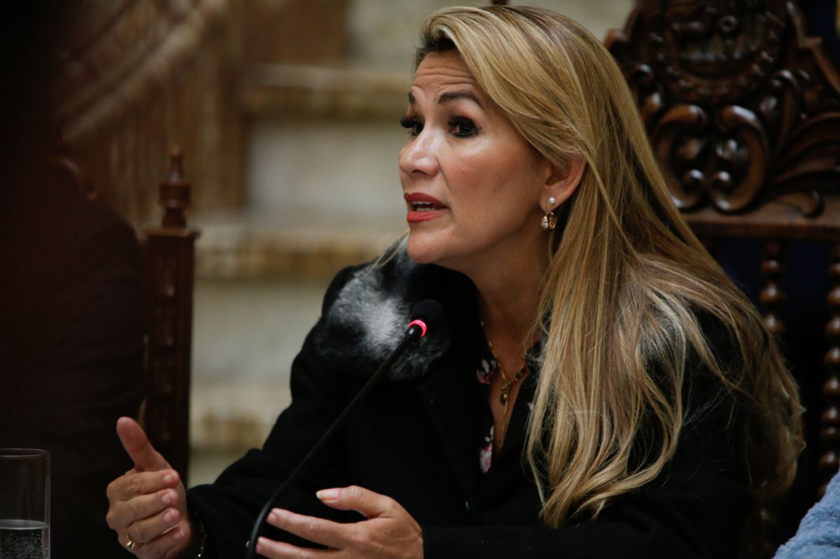 Jeanine Áñez al asumir el poder, en noviembre 2019.