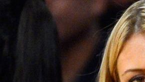 Eddie Murphy y su esposa.