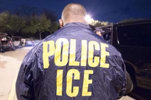 El "operativo santuario" de ICE contra inmigrantes que comienza esta semana