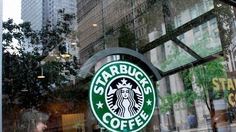 Starbucks la compañía de café más grande en el mundo, evoluciona y crea un nuevo concepto de establecimiento.