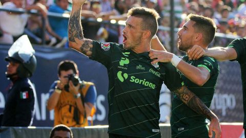 Hay interés del LAFC en llevarse al uruguayo de Santos Laguna.