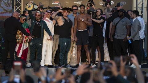 Andy Ruiz y Anthony Joshua en la ceremonia de pesaje.