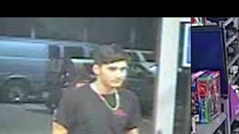 Imagen de vigilancia de Elías Alan Arturo Flor