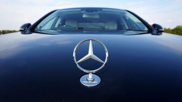 Mercedes-Benz tiene más retiros de vehículos en este 2019