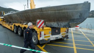 La policía en España ha incautado un submarino, cargado con cocaína en la costa de Galicia.