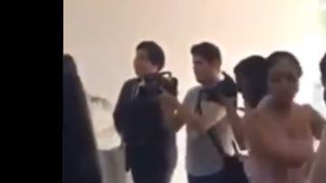 La despechada le soltó varios golpes a la novia.