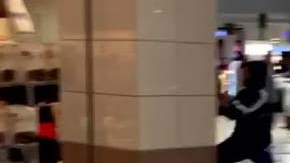 Pelea Navidad en centro comercial