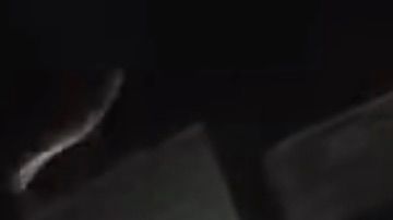 El sujeto estaba haciendo un Instagram Live cuando, de repente, la policía apareció en su casa.