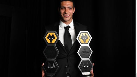 El 'Lobo Mexicano' puede seguir haciendo historia con el Wolverhampton.