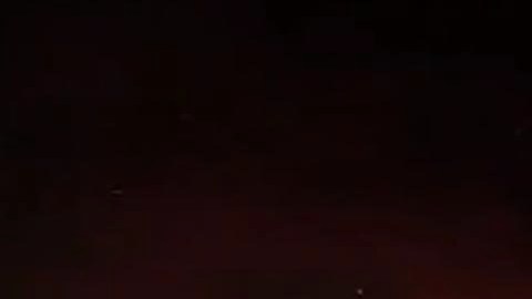 Las llamas devoraron el salón de masajes.