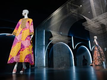 Ser Oscar de la Renta en el Centro León hasta abril 2020 (1)